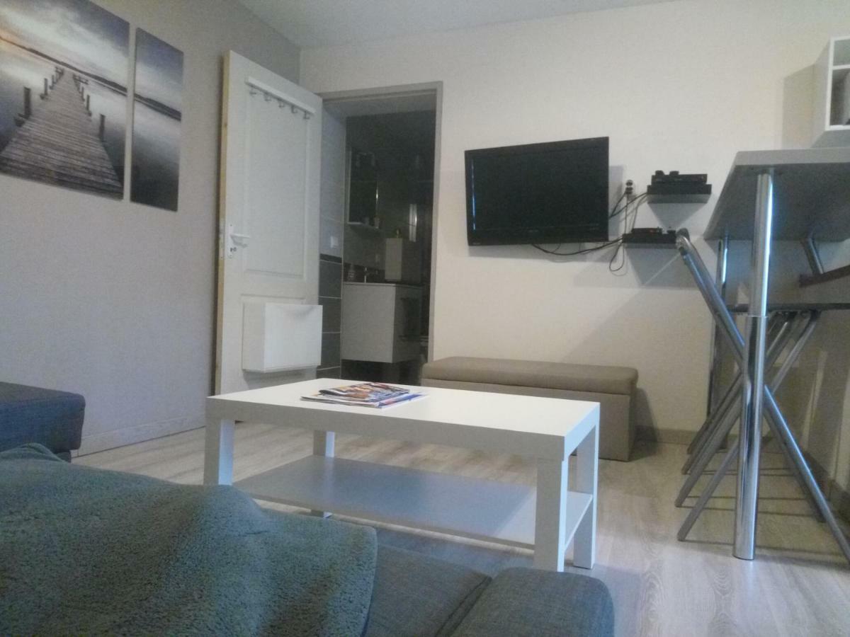 Studio Au Calme Apartment Batilly  Exterior photo